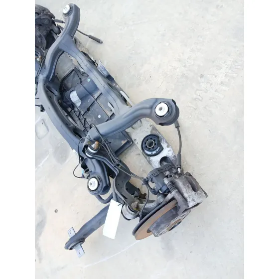 Puente Trasero para Mercedes-Benz Cla Coupe (C117)