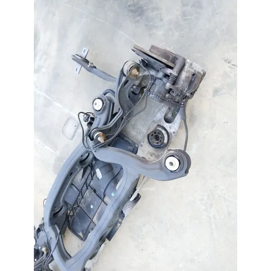 Puente Trasero para Mercedes-Benz Cla Coupe (C117)