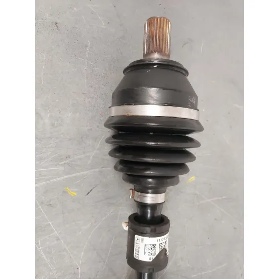 Transmision Delantera Izquierda para Mercedes-Benz Gla (H247)
