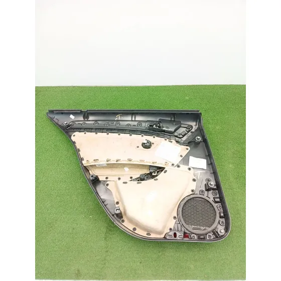 Guarnecido Puerta Trasera Derecha para Volkswagen Golf Vii (5G1, Bq1, Be1, Be2)