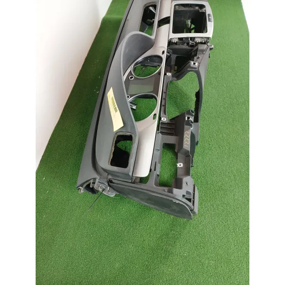 Salpicadero para Volkswagen Passat Variant (365)