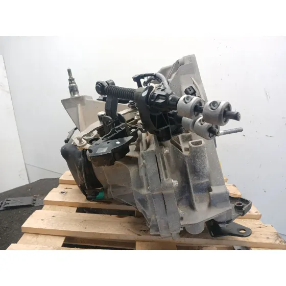 Caja Cambios para Nissan Micra V (K14)