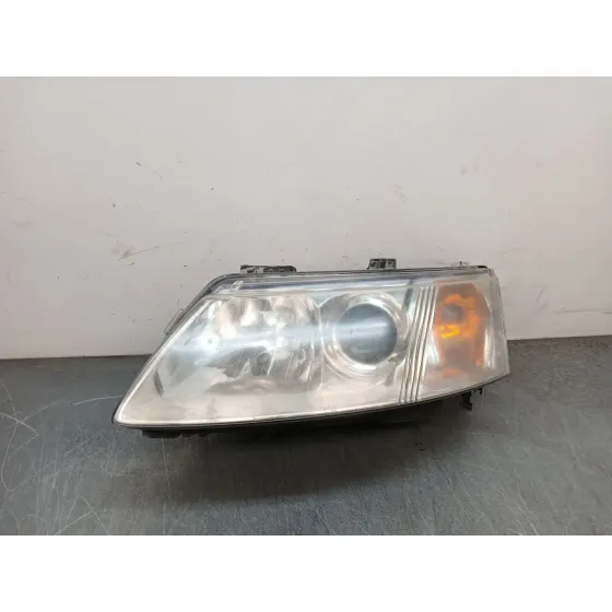 Faro Izquierdo para Saab 9-3 Station Wagon (E50)