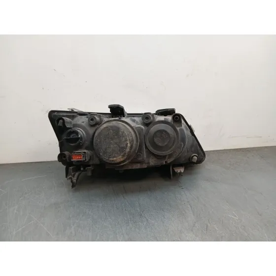 Faro Izquierdo para Saab 9-3 Station Wagon (E50)