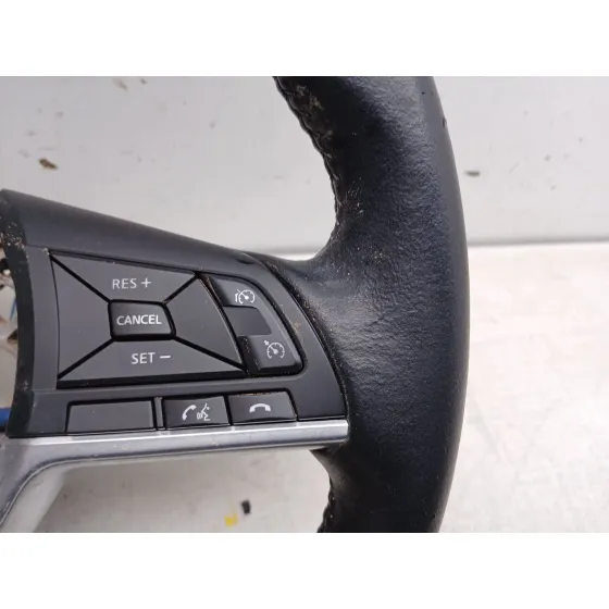 Volante para Nissan Qashqai Ii (J11, J11_)
