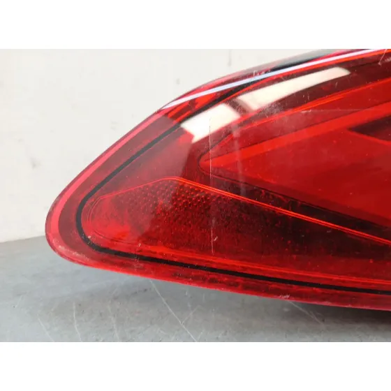 Piloto Trasero Izquierdo para Seat Leon Sportstourer (Kl8, Kld)