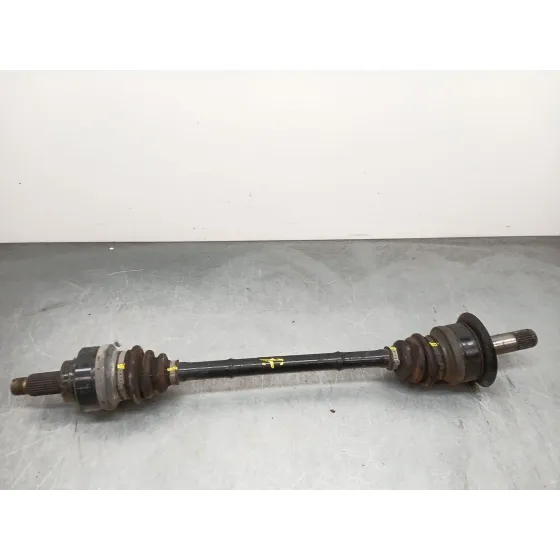Transmision Trasera Izquierda para Bmw 1 (F21)