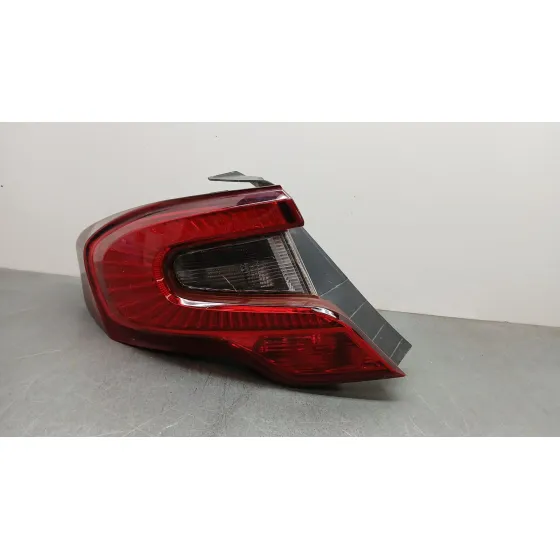 Piloto Trasero Izquierdo para Fiat Tipo Sedan (356_, 357_)