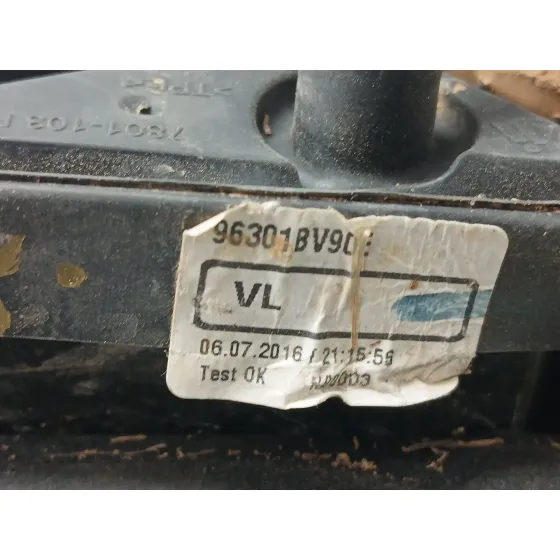 Retrovisor Derecho para Nissan Juke (F15)