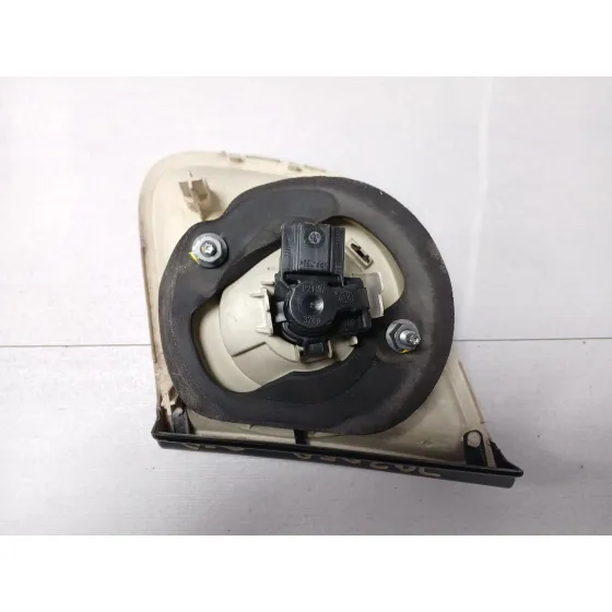Piloto Trasero Derecho Interior para Volkswagen Jetta Iii (1K2)