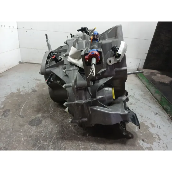 Caja Cambios para Renault Captur I (J5_, H5_)