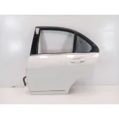Puerta Trasera Izquierda para Mercedes-Benz Clase C (W204)