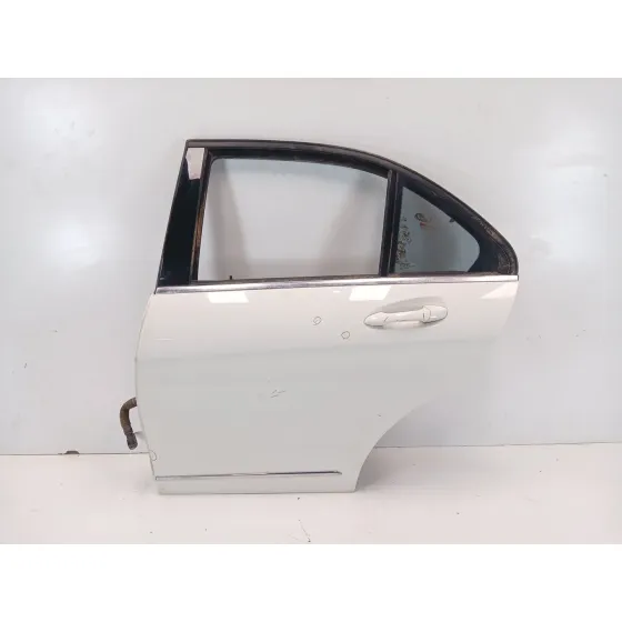Puerta Trasera Izquierda para Mercedes-Benz Clase C (W204)