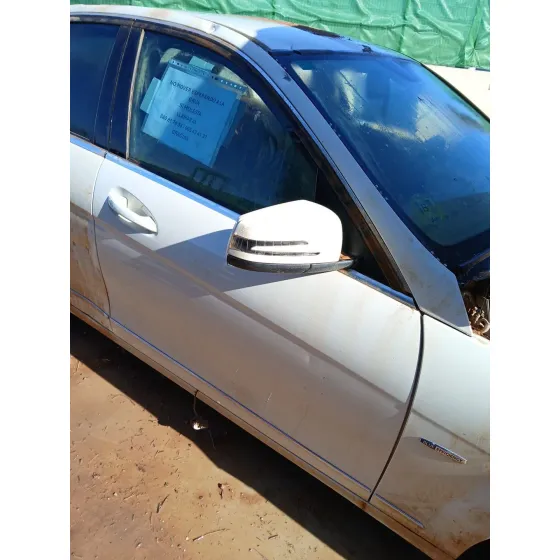 Puerta Delantera Derecha para Mercedes-Benz Clase C (W204)