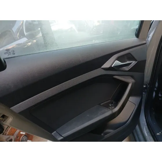 Guarnecido Puerta Trasera Izquierda para Audi A1 Sportback (Gba)
