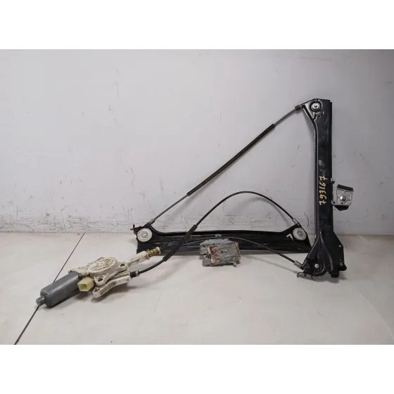 Elevalunas Delantero Izquierdo para Mercedes-Benz Clk (C209)