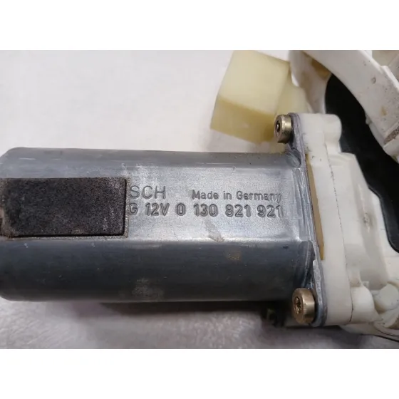 Elevalunas Delantero Izquierdo para Mercedes-Benz Clk (C209)