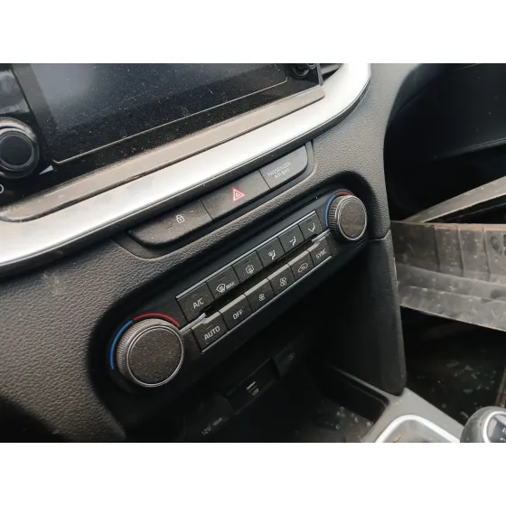 Mando Climatizador para Kia Ceed (Cd)