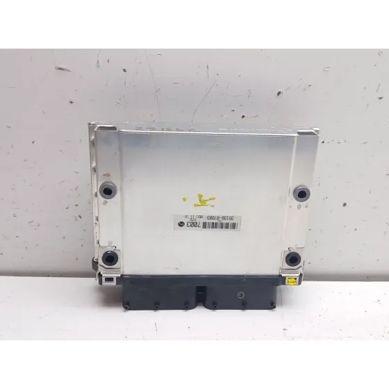 Centralita Motor Uce para Kia Ceed (Cd)