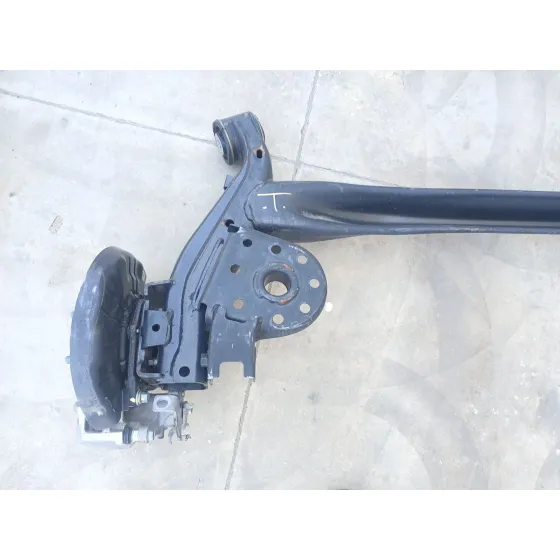 Puente Trasero para Kia Ceed (Cd)