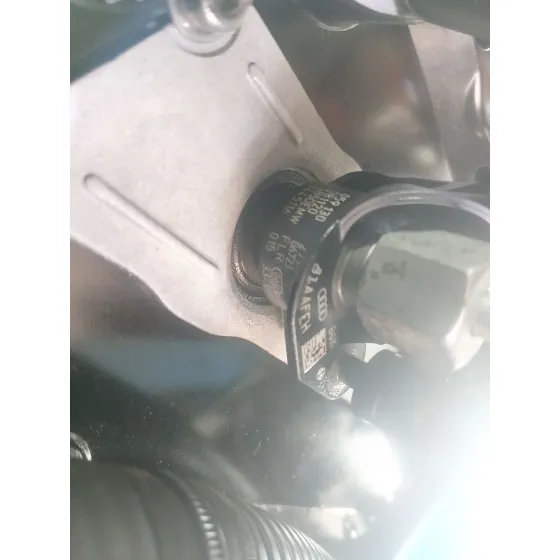 Inyector para Audi A5 (8T3)