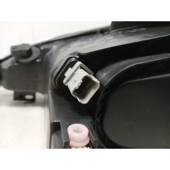 Faro Derecho para Peugeot 206 Berlina