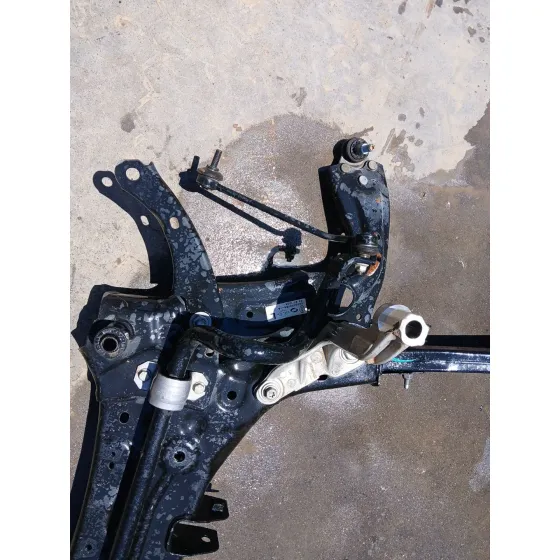 Puente Delantero para Renault Arkana I (Lcm_, Ldn_)