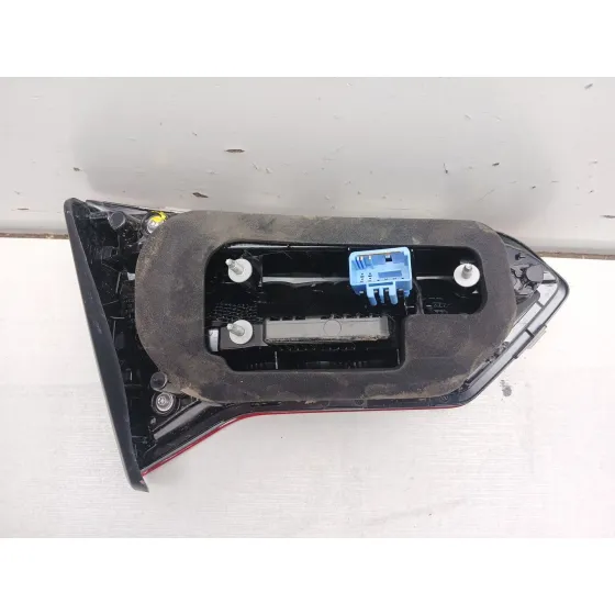 Piloto Trasero Derecho Interior para Volkswagen T-Roc (A11, D11)