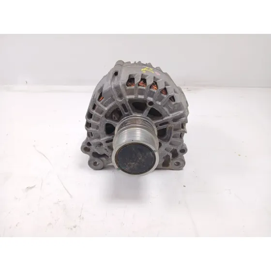 Alternador para Volkswagen T-Roc (A11, D11)