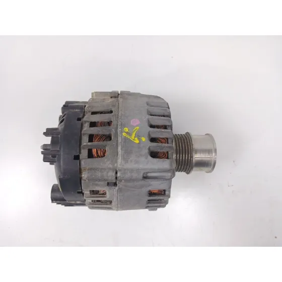 Alternador para Volkswagen T-Roc (A11, D11)