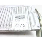 Centralita Motor Uce para Toyota Auris Station Wagon (_E18_)