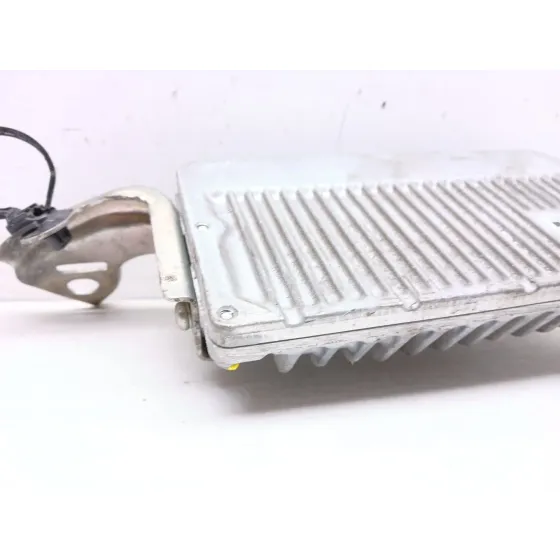 Centralita Motor Uce para Toyota Auris Station Wagon (_E18_)