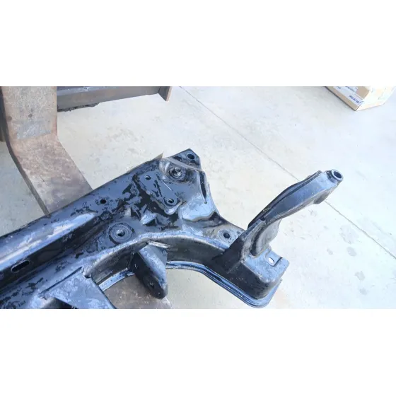 Puente Delantero para Ford Fiesta Vii (Hj, Hf)