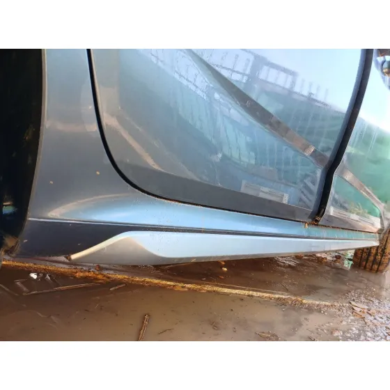 Faldon Lateral para Skoda Kamiq (Nw4)