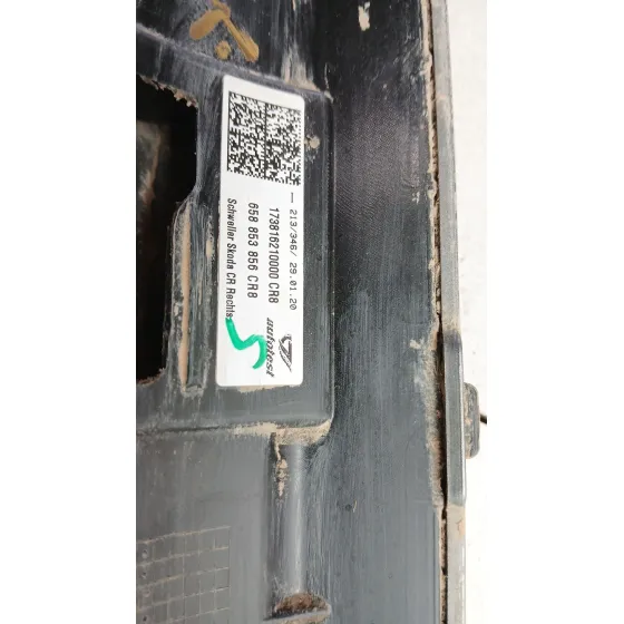 Faldon Lateral para Skoda Kamiq (Nw4)
