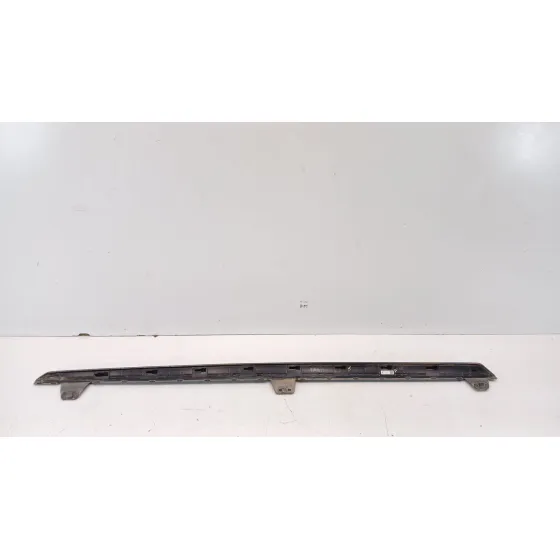 Faldon Lateral para Skoda Kamiq (Nw4)