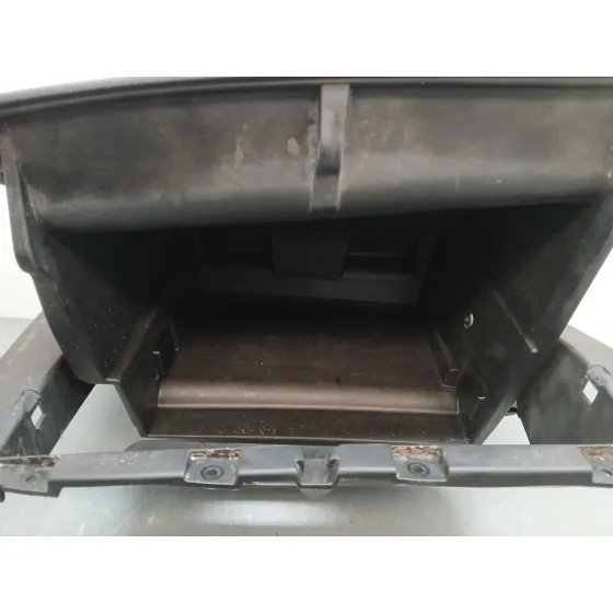 Guantera para Fiat Tipo Sedan (356_, 357_)
