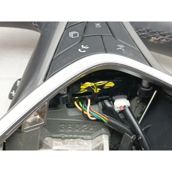 Volante para Renault Arkana I (Lcm_, Ldn_)