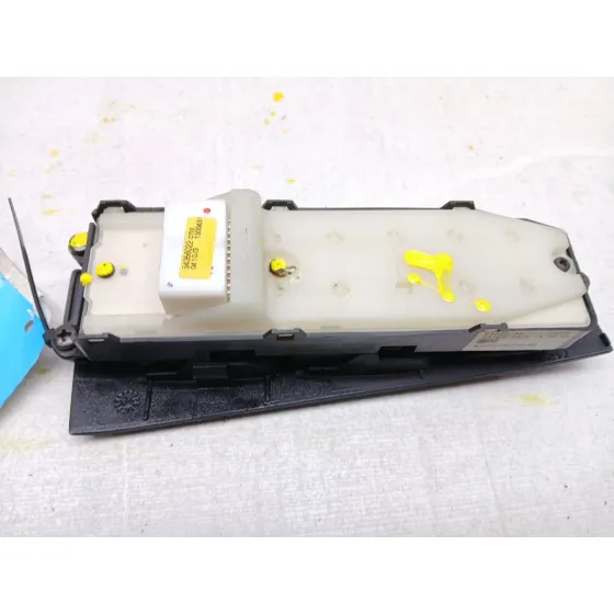 Mando Elevalunas Delantero Izquierdo para Toyota Avensis Berlina (T25)