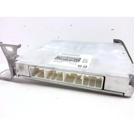 Centralita Motor Uce para Toyota Avensis Berlina (T25)