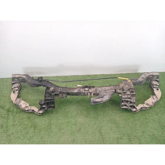 Panel Frontal para Ford Focus Iii