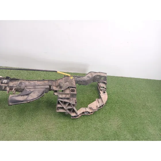 Panel Frontal para Ford Focus Iii