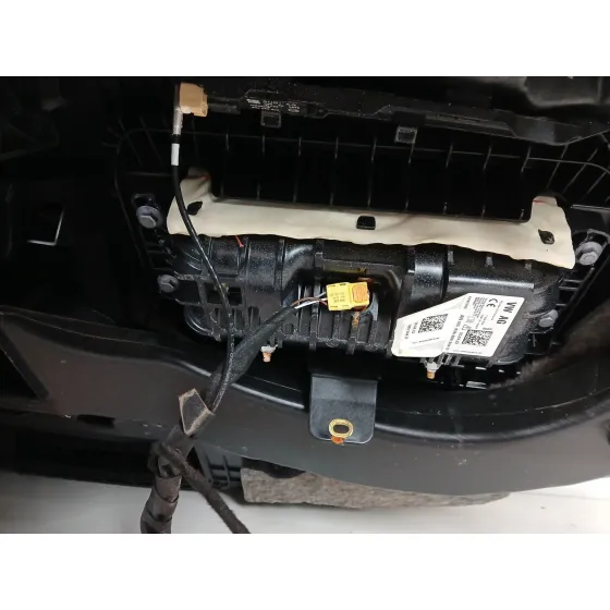 Salpicadero para Audi Q3 Sportback (F3N)