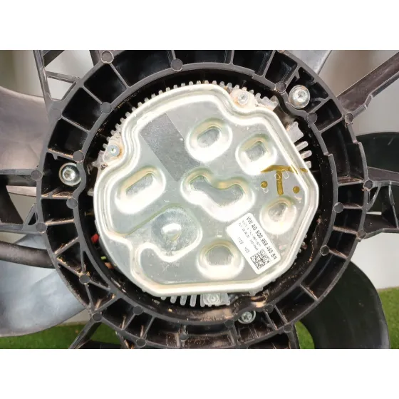 Electroventilador para Audi Q3 Sportback (F3N)