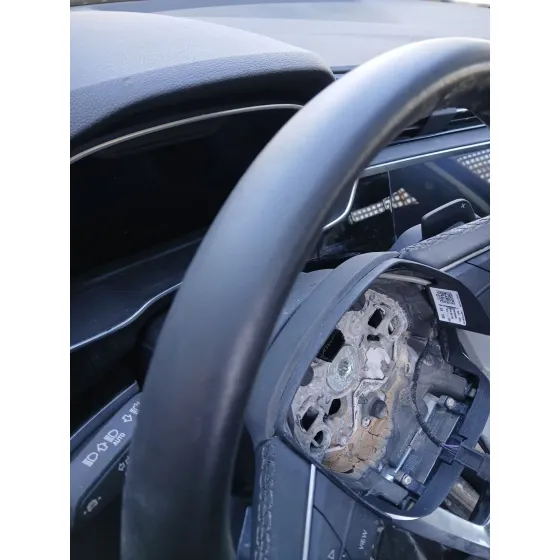 Volante para Audi Q3 Sportback (F3N)