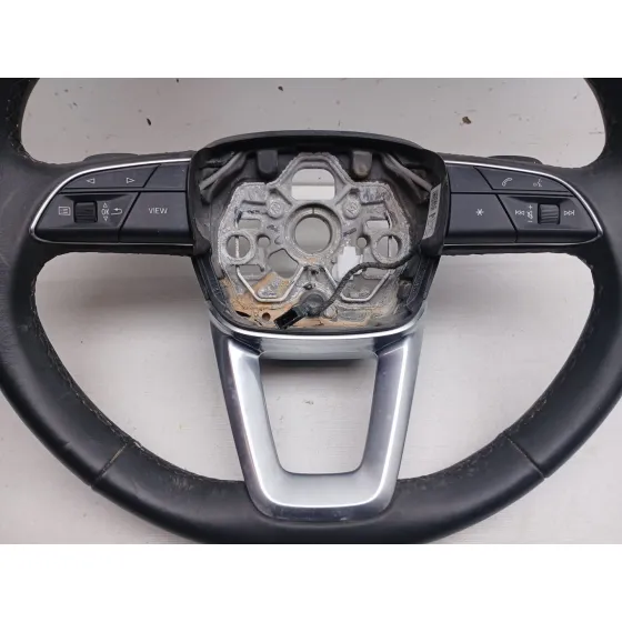 Volante para Audi Q3 Sportback (F3N)