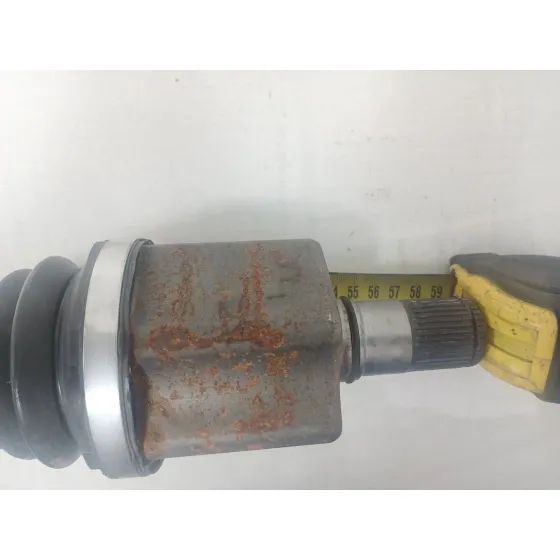 Transmision Delantera Izquierda para Audi Q3 Sportback (F3N)