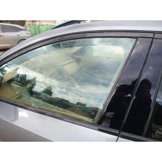 Puerta Delantera Izquierda para Jaguar E-Pace (X540)