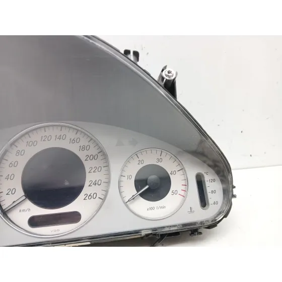 Cuadro Instrumentos para Mercedes-Benz Clase E (W211) Berlina