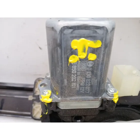 Elevalunas Delantero Izquierdo para Seat Leon Sportstourer (Kl8, Kld)
